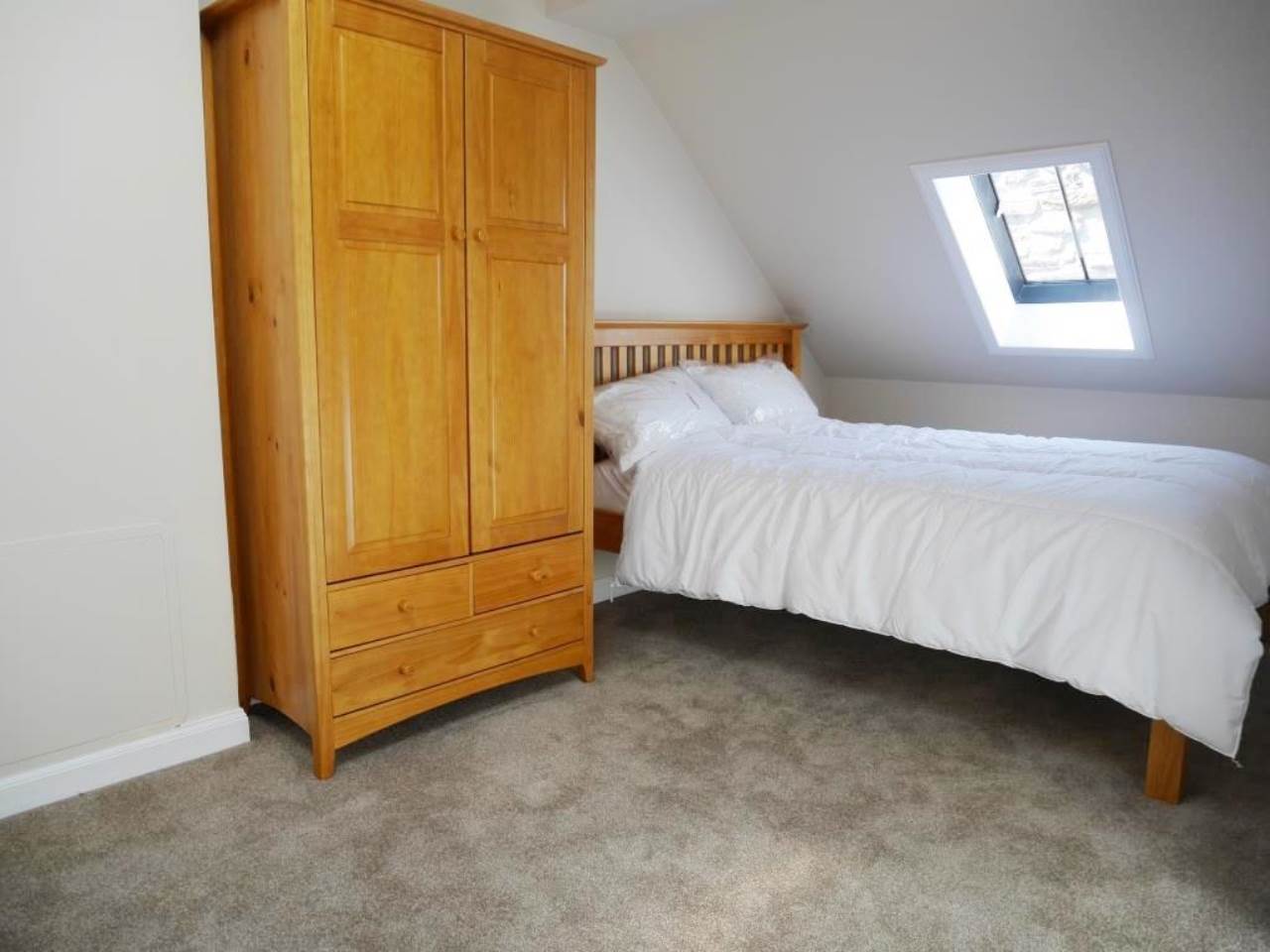 Bed 1