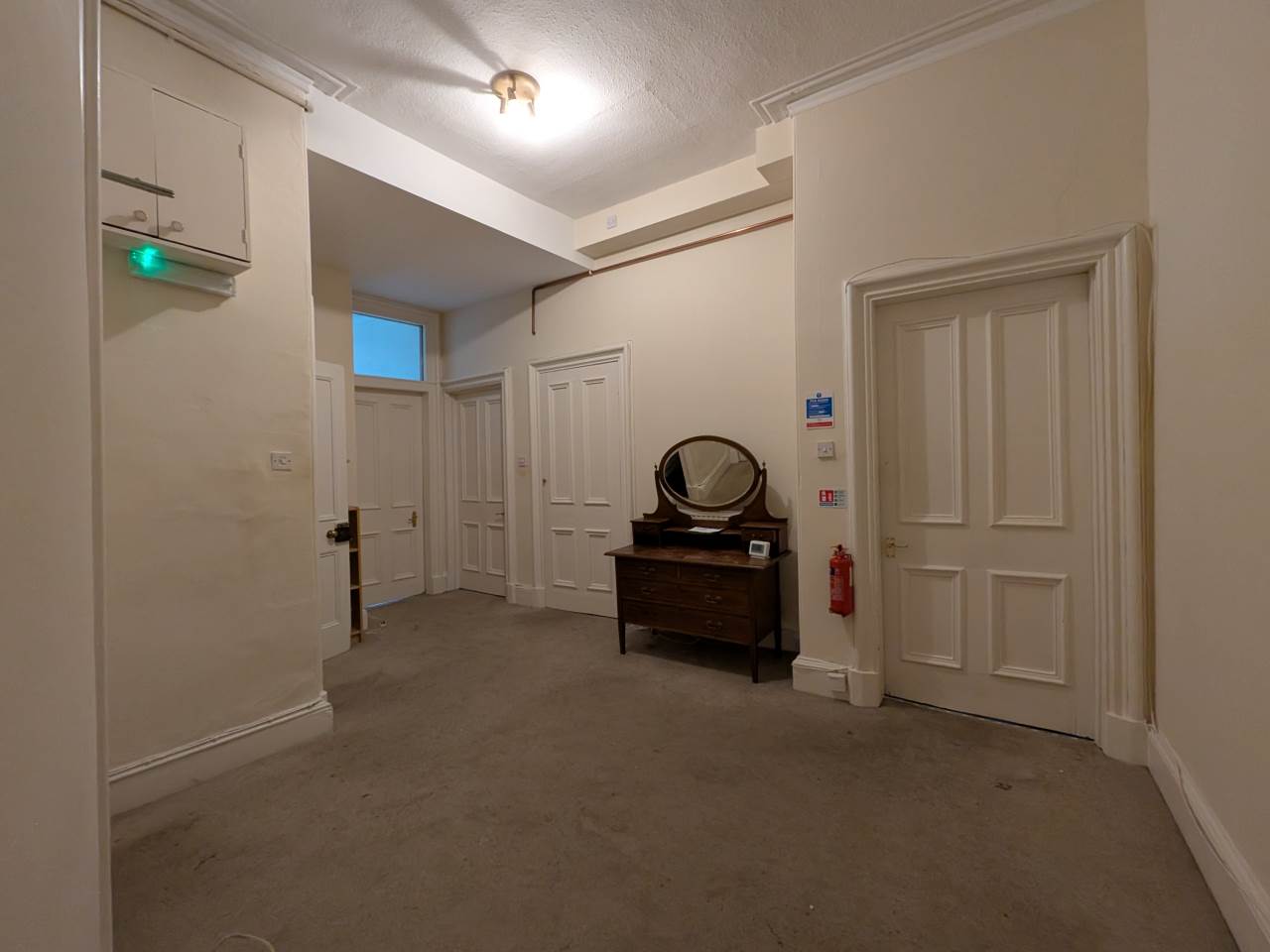 PXL_20251103_143600071