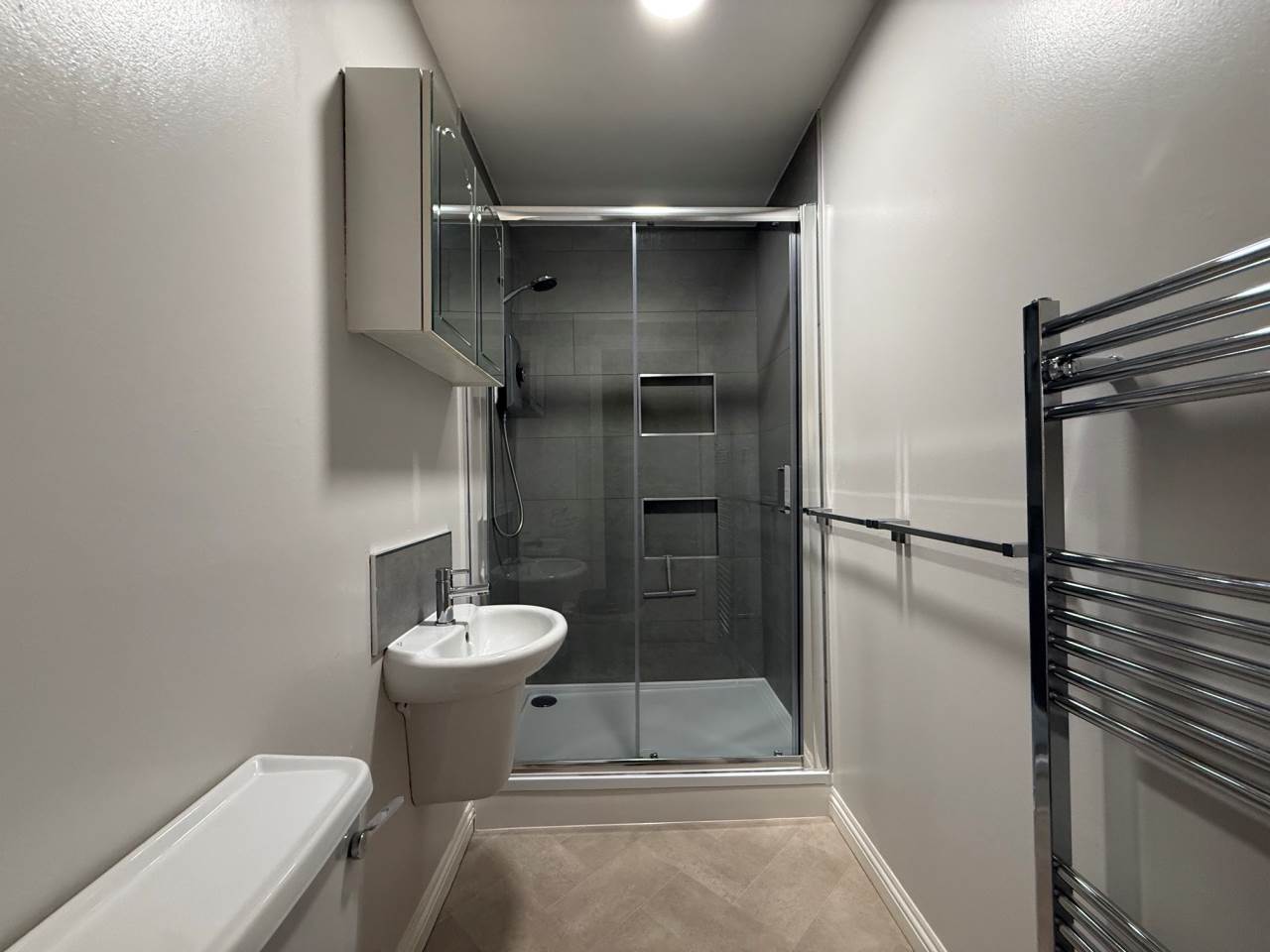 Ensuite 01
