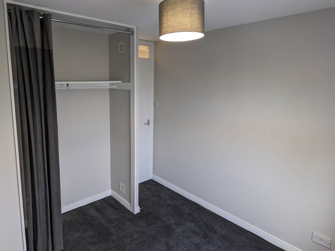 bedroom 2-2