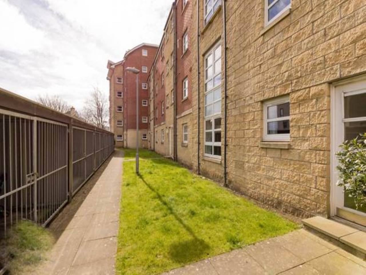 78216_LoaningMills-017